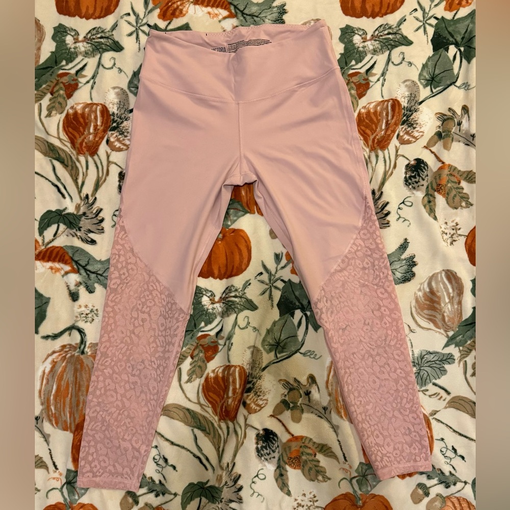 Victoria Secret Sport large pink leopard leggings